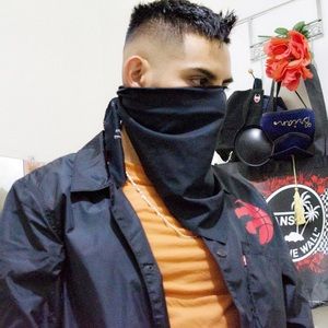 Meet your Posher, Blu